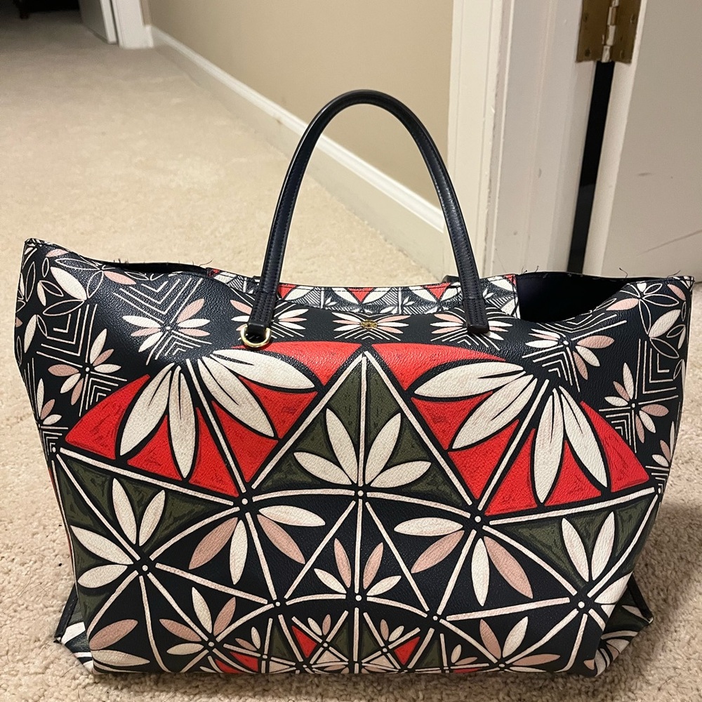 Tory Burch Geometric Tote - Black, Red, White